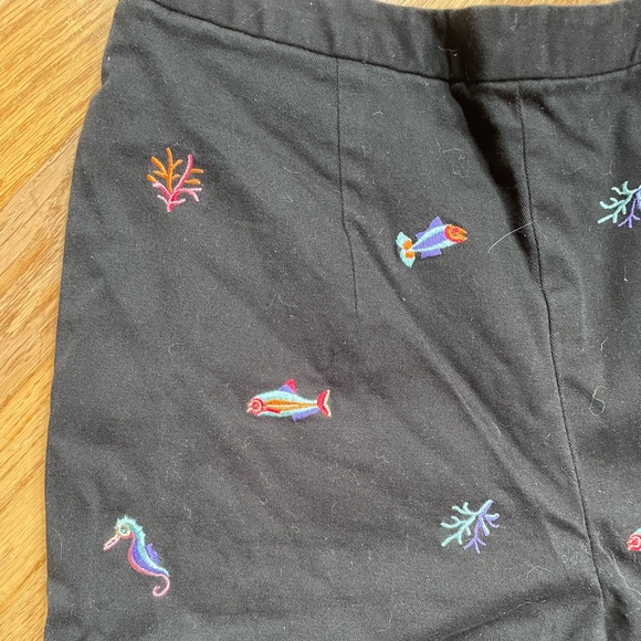 Vintage Sea Creature Embroidered Capris - Picture 3 of 5